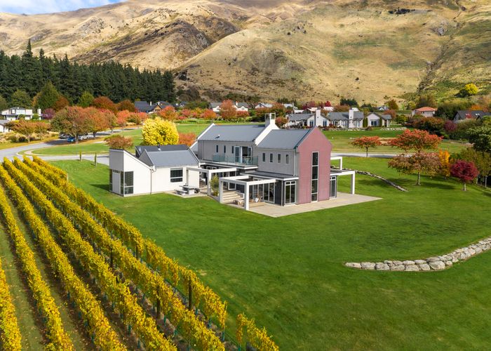  at 8 Elderberry Crescent, Wanaka
