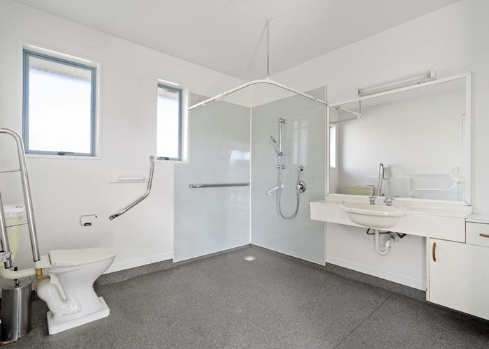  at 4 Wildwood Avenue, Wainoni, Christchurch