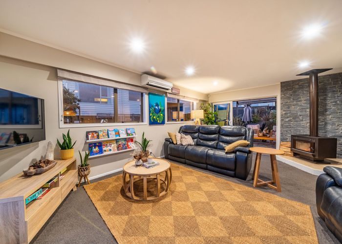  at 19 Penryn Drive, Camborne, Porirua, Wellington