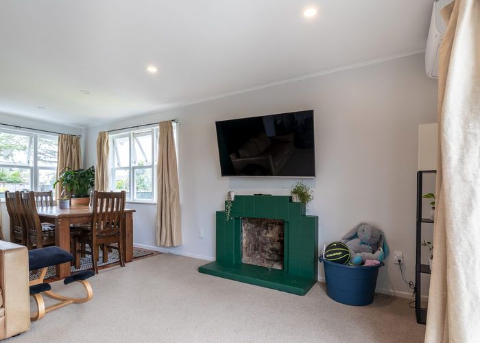  at 61A Cobham Crescent, Kelston, Waitakere City, Auckland
