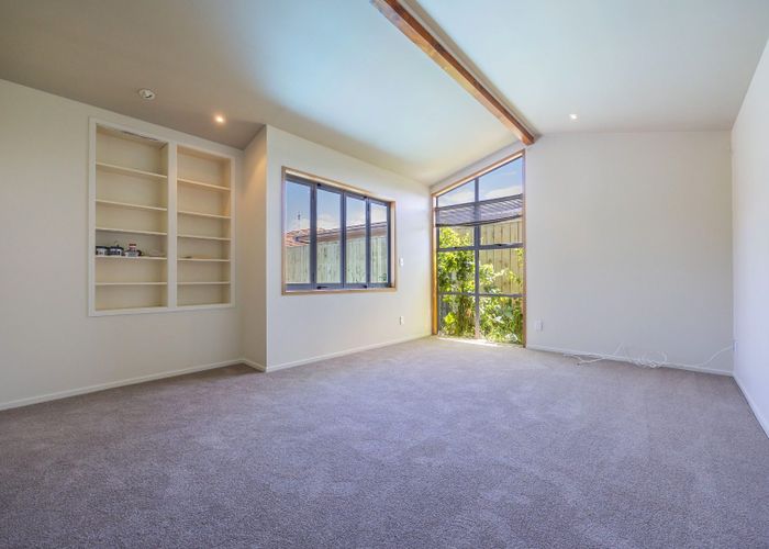  at 54 Nile Road, Milford, North Shore City, Auckland