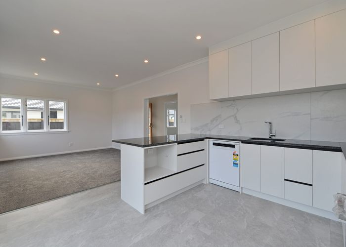 at 14 Exchange Street, Ebdentown, Upper Hutt, Wellington