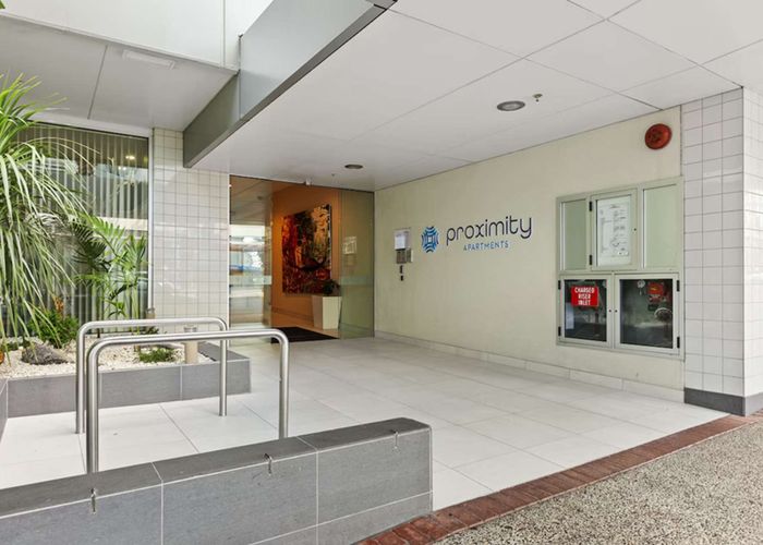  at 1010/17 Amersham Way, Manukau, Manukau City, Auckland