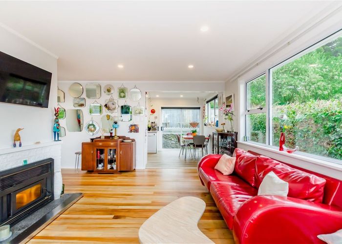  at 11 Mutu Road, Paekakariki