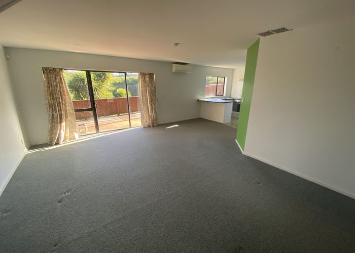  at 20/1 Melview Place, New Lynn, Waitakere City, Auckland