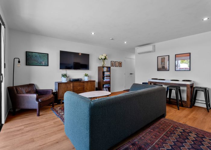  at 2/93 Gribblehirst Road, Sandringham, Auckland City, Auckland