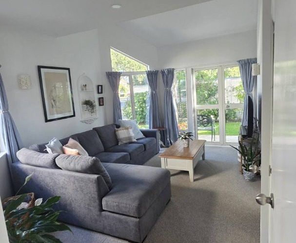  at 2/38 Hinau Street, Woburn, Lower Hutt, Wellington