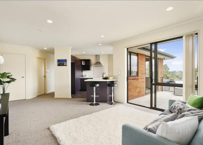  at 22 Carol Lee Place, Albany Heights, Auckland