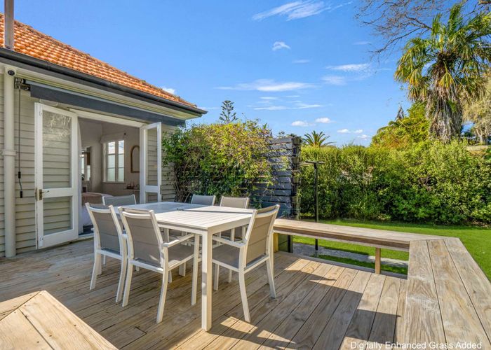  at 14 Clapham Place, Whanganui East, Whanganui, Manawatu / Whanganui