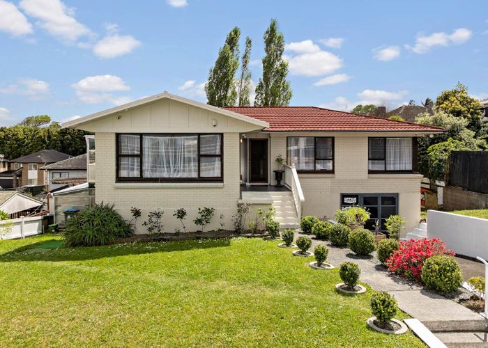  at 84 Tiverton Road, New Windsor, Auckland City, Auckland