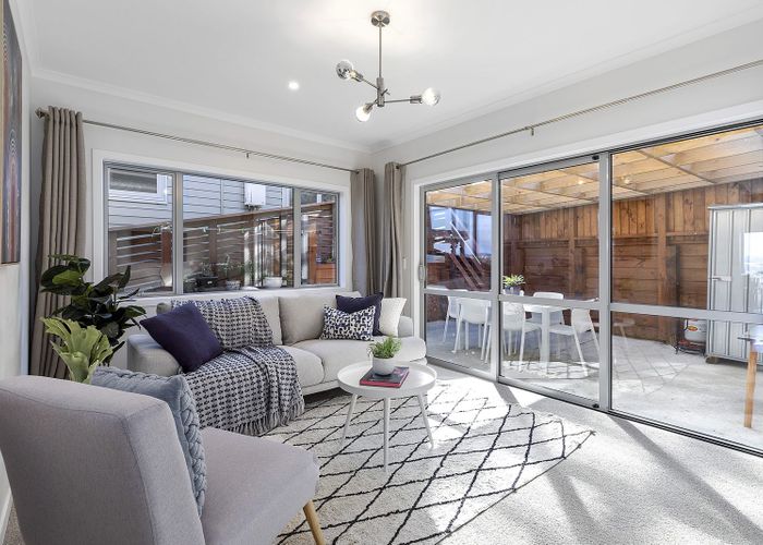  at 4 Grumman Lane, Newlands, Wellington