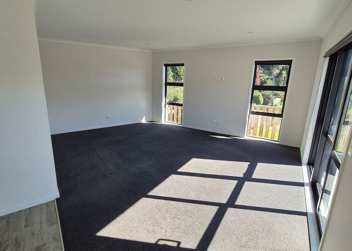  at 310 Lakes Boulevard, Pyes Pa, Tauranga, Bay Of Plenty