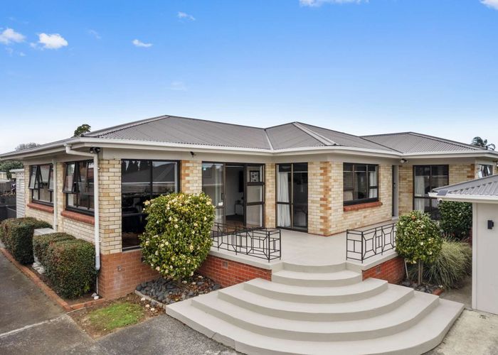  at 10 Coronation Avenue, Pukekohe, Pukekohe
