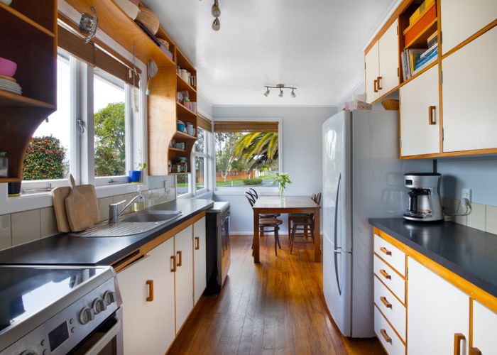  at 36 Deanwell Avenue, Deanwell, Hamilton, Waikato