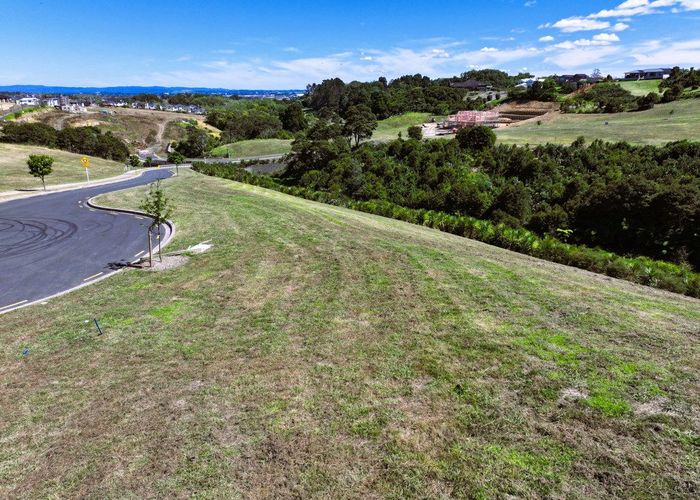  at 6 Rufina Way, Flat Bush, Auckland