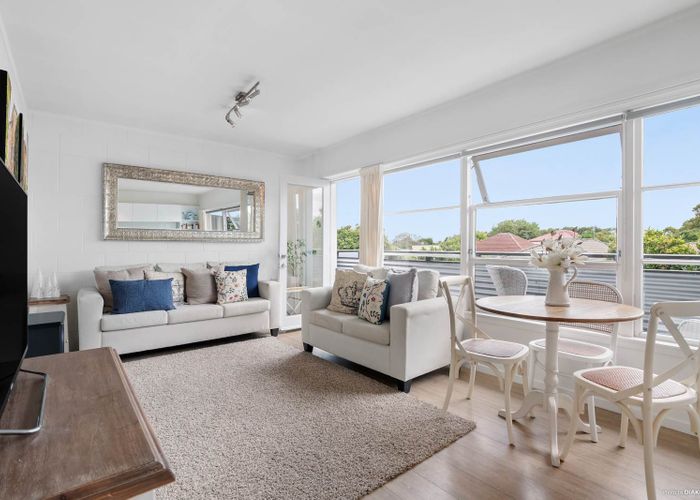  at 5/24 Harwood Street, Sandringham, Auckland