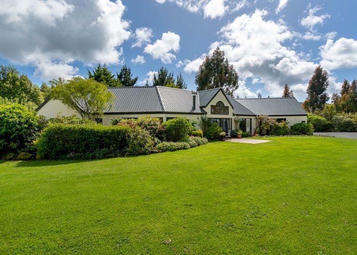  at 13 Cowan Road, Pine Hill, Dunedin