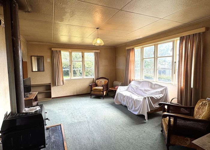  at 94 Clyde Street, Balclutha