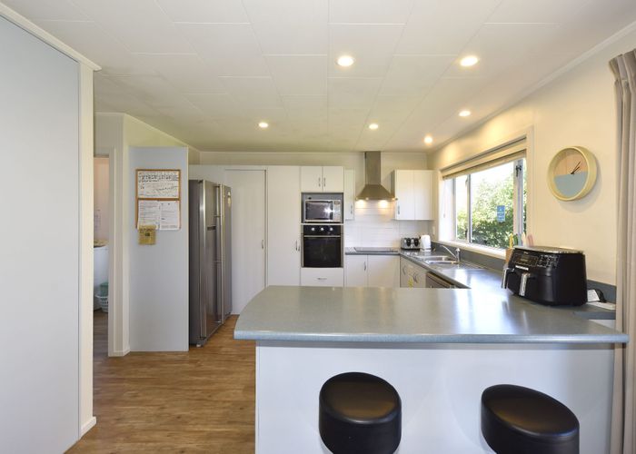  at 389 Yaldhurst Road, Russley, Christchurch City, Canterbury