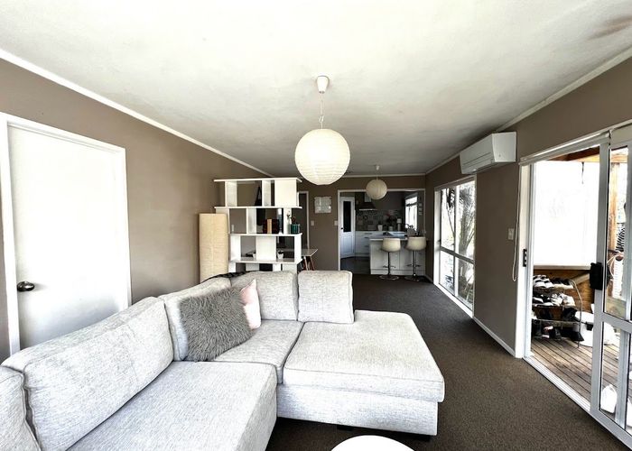  at 1/41 Elizabeth Drive, West Harbour, Waitakere City, Auckland