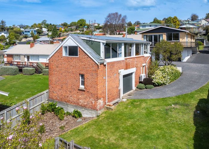  at 29 Glen Road, Mornington, Dunedin, Otago