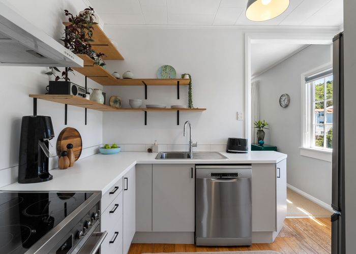  at 55 Nottingham Street, Karori, Wellington, Wellington