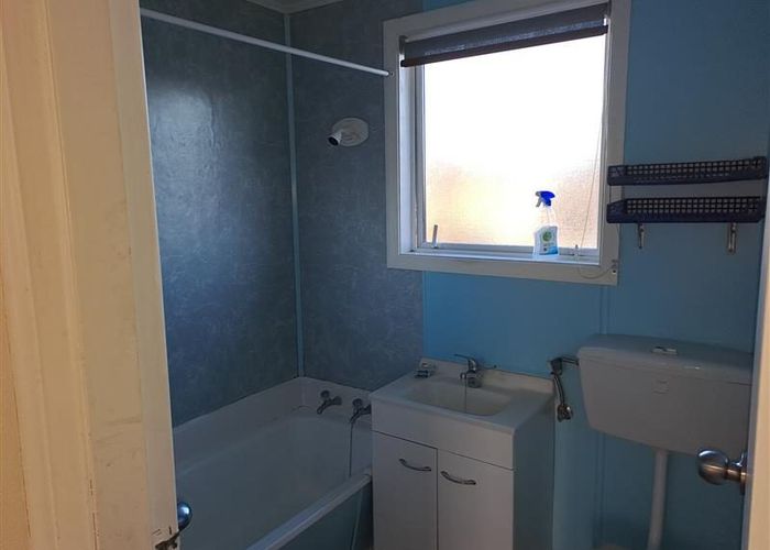  at 6/12 Tama Street, Alicetown, Lower Hutt, Wellington