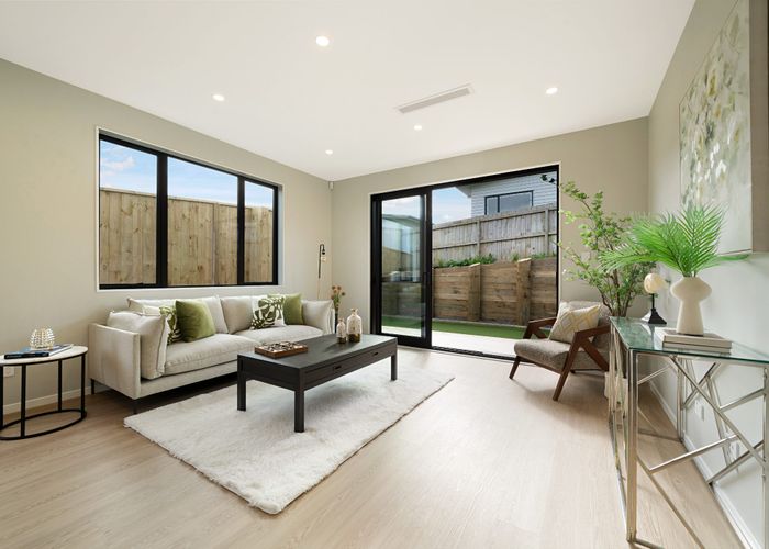  at 8 Whakairo Crescent, Gulf Harbour, Rodney, Auckland