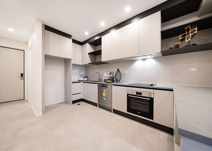  at 3/103 Portage Road, New Lynn, Auckland