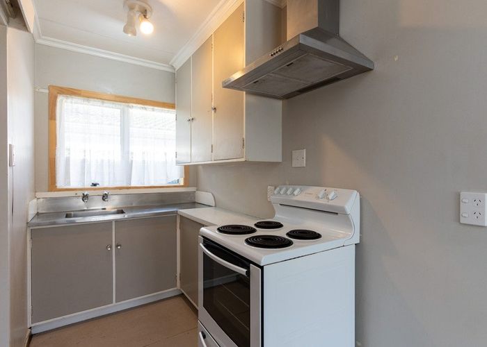  at 11 South Street, West End, Palmerston North, Manawatu / Whanganui