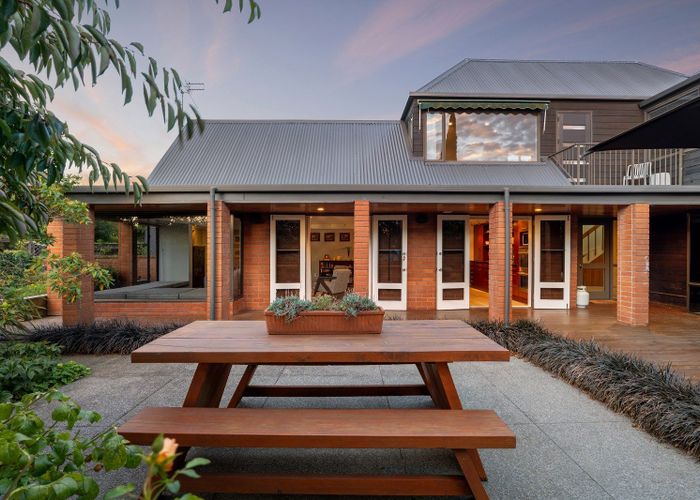  at 8 Frith Place, Burnside, Christchurch City, Canterbury