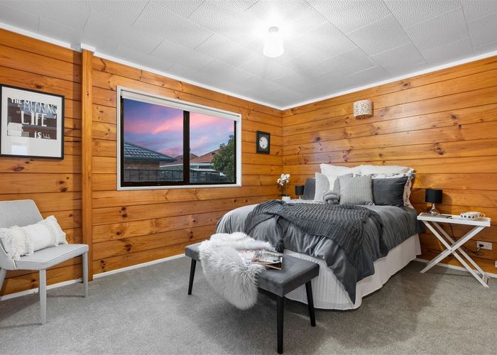  at 2/32 Atkinson Avenue, Papatoetoe, Auckland