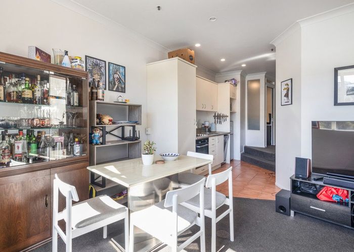  at 8A/120 The Terrace, Wellington Central, Wellington