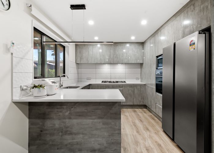  at 15 Rosarina Lane, Takanini, Papakura, Auckland