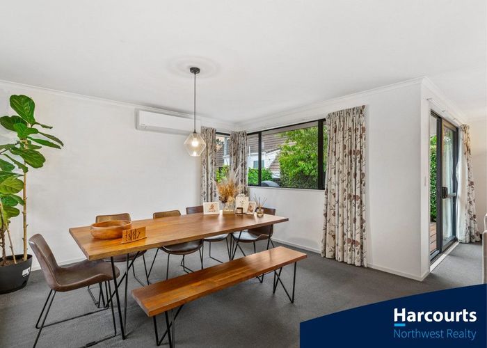  at 169j Colwill Road, Massey, Waitakere City, Auckland