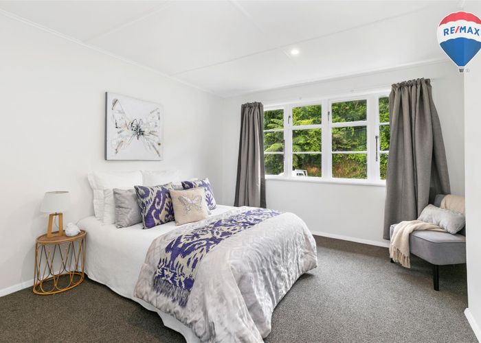  at 48 Bird Grove, Stokes Valley, Lower Hutt
