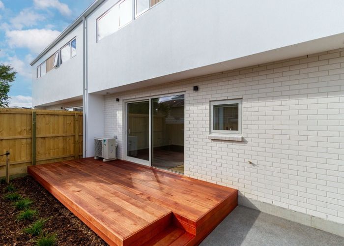  at 2/43 Barbour St, Waltham, Christchurch City, Canterbury