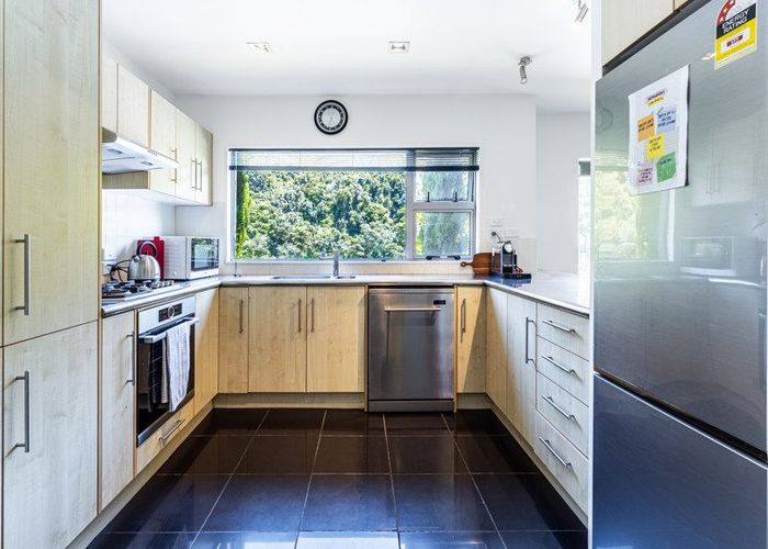 at 2/17 Blackbridge Road, Wadestown, Wellington, Wellington