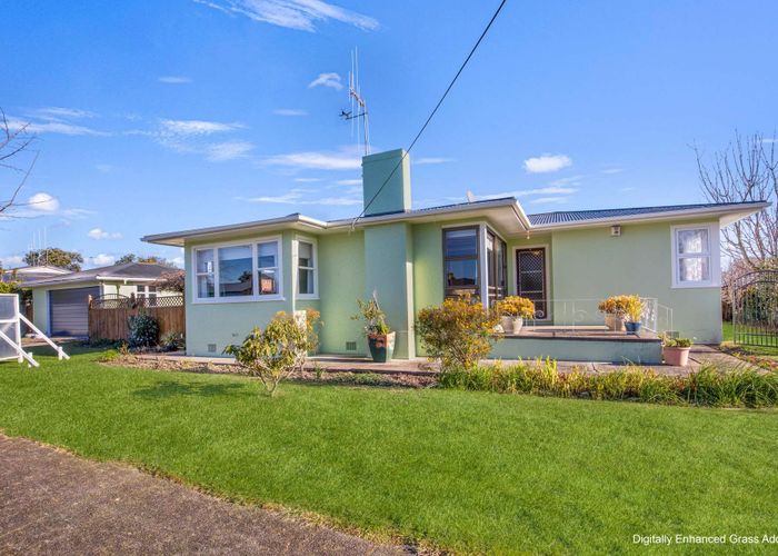  at 2 Marsden Place, Awapuni, Palmerston North, Manawatu / Whanganui