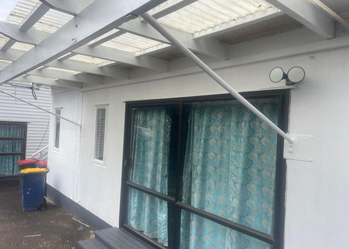  at 1/54 Glen Road, Ranui, Waitakere City, Auckland