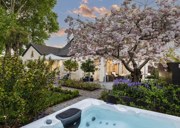  at 30 Chateau Drive, Burnside, Christchurch City, Canterbury