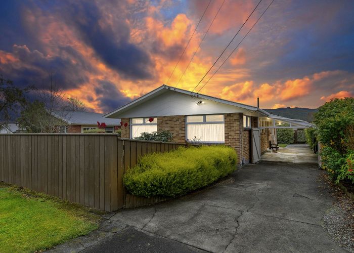  at 5 Norana Road, Maoribank, Upper Hutt, Wellington