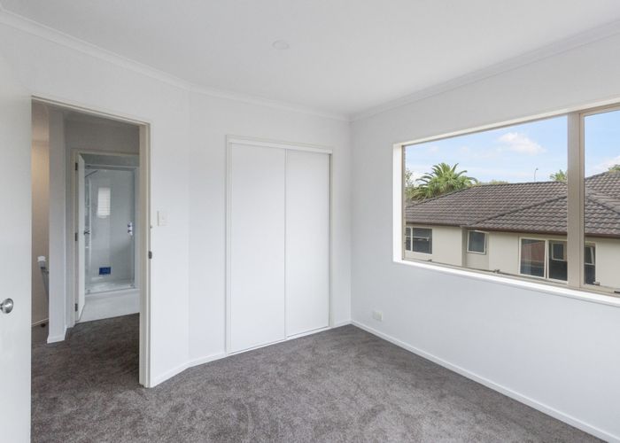  at 392 Chapel Road, Flat Bush, Auckland