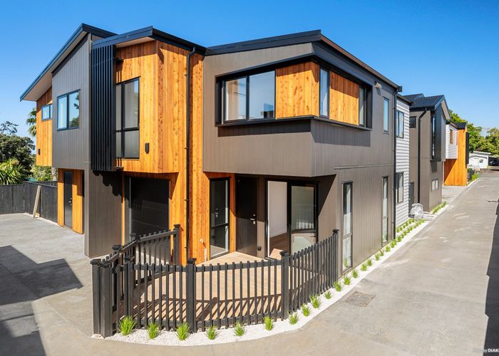  at 14C Benders Avenue, Hillcrest, North Shore City, Auckland