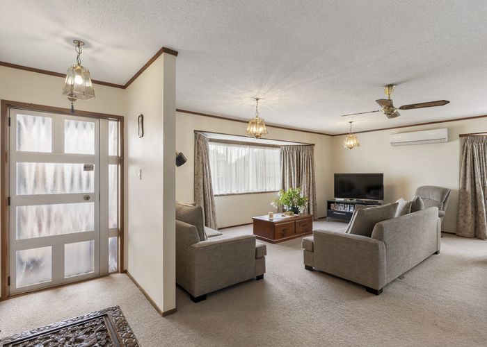  at 1/16 Jutland Road, Hauraki, Auckland