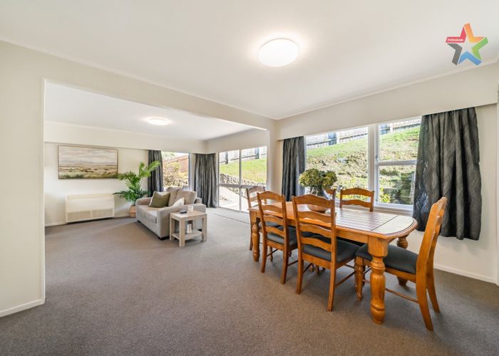  at 31 Cedar Street, Maungaraki, Lower Hutt, Wellington