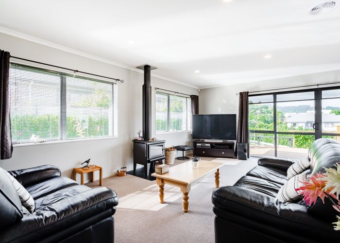  at 45 Percy Kinsman Crescent, Riverstone Terraces, Upper Hutt