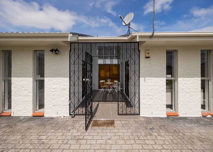  at 3/3 Patterson Street, Sandringham, Auckland