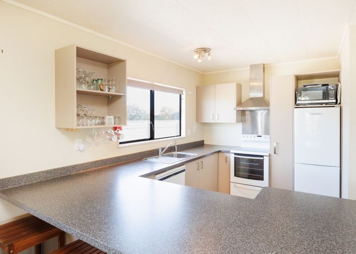  at 18 Thomas Place, Foxton Beach, Horowhenua, Manawatu / Whanganui