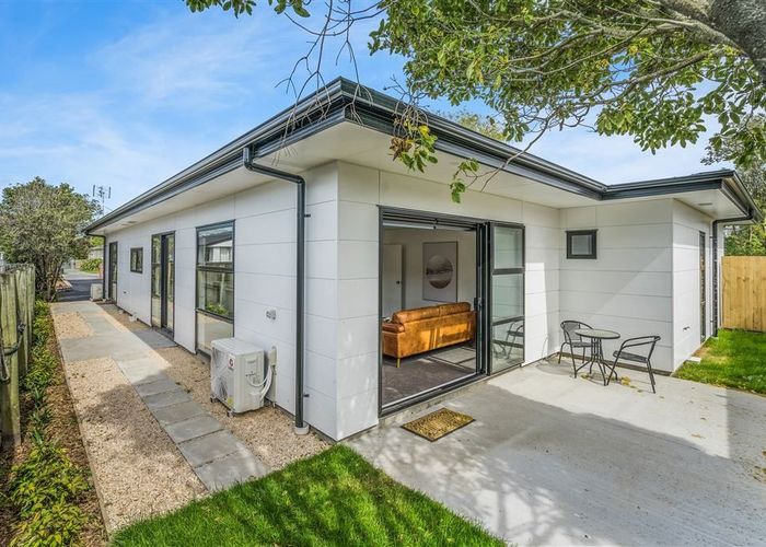  at Room 1/7a Laurence Street, Waltham, Christchurch City, Canterbury